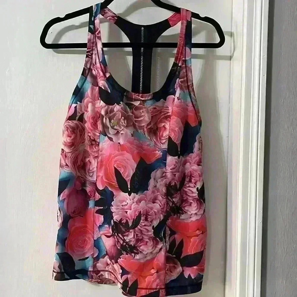 LULULEMON Lightened Up Racerback Singlet Tank in Secret Garden Pink Floral - Picture 6 of 11